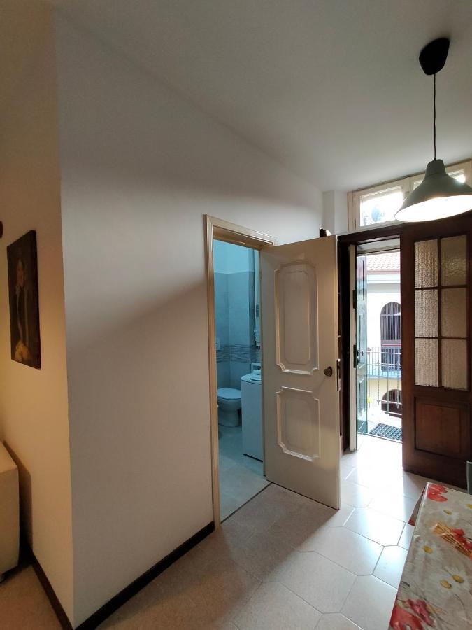 Central Guesthouse Cir 015146-Cni-01484 Milan Bagian luar foto