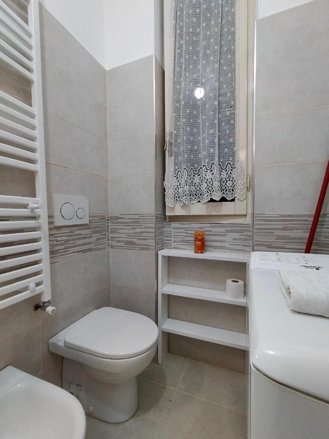 Central Guesthouse Cir 015146-Cni-01484 Milan Bagian luar foto